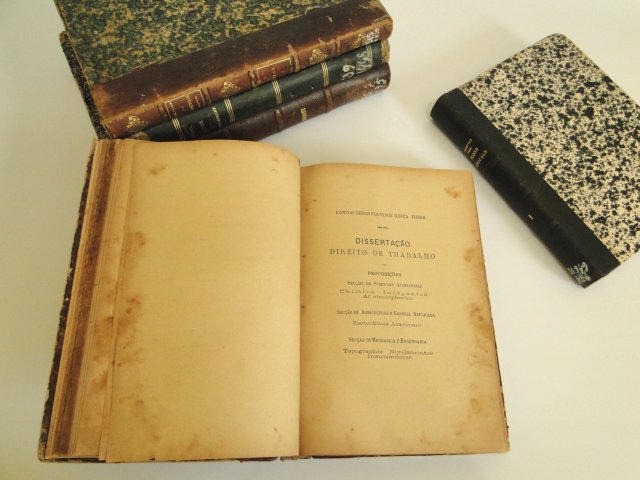 Acervo - Coleção bibliográfica